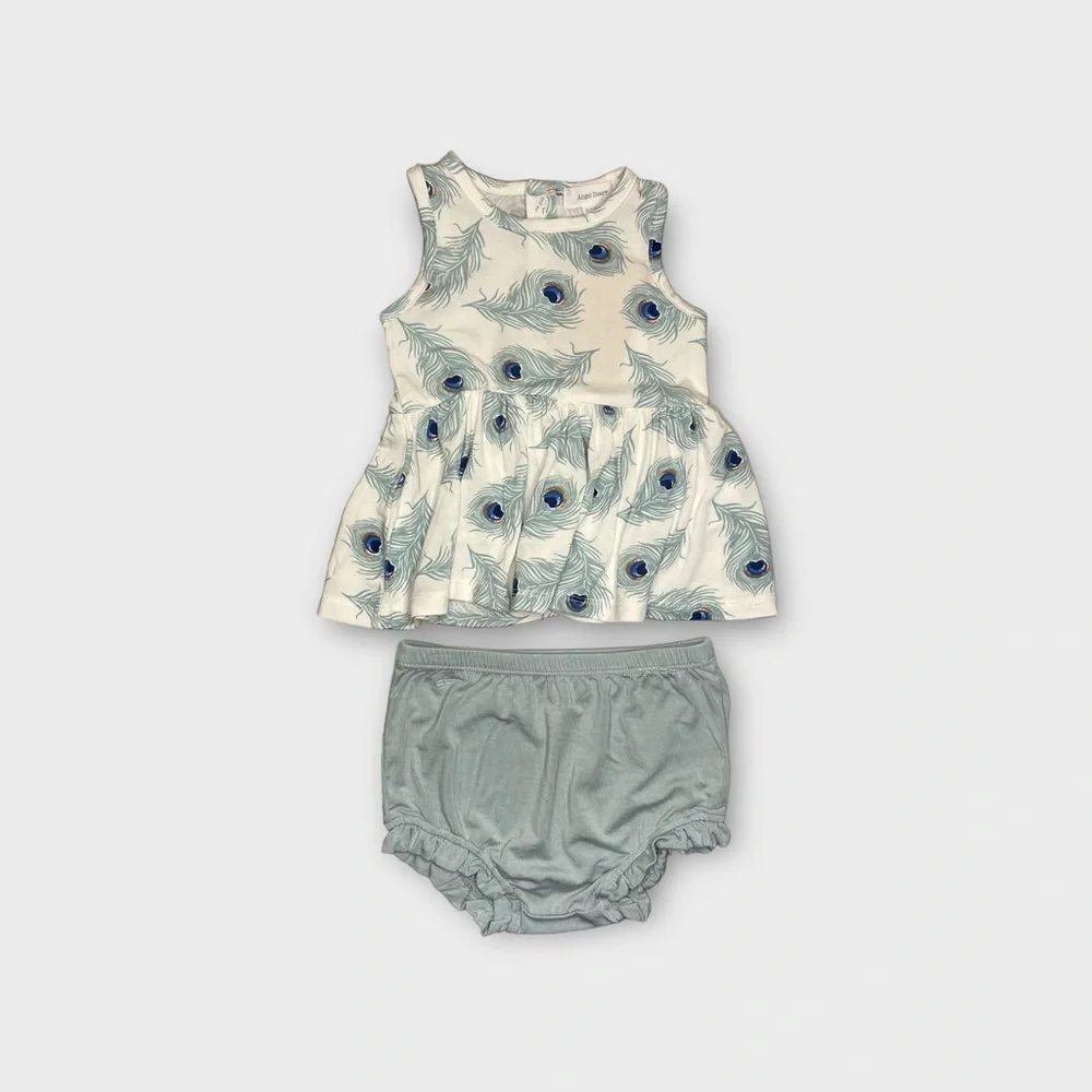 Angel Dear Feather Pattern Top & Bloomer Bamboo Set